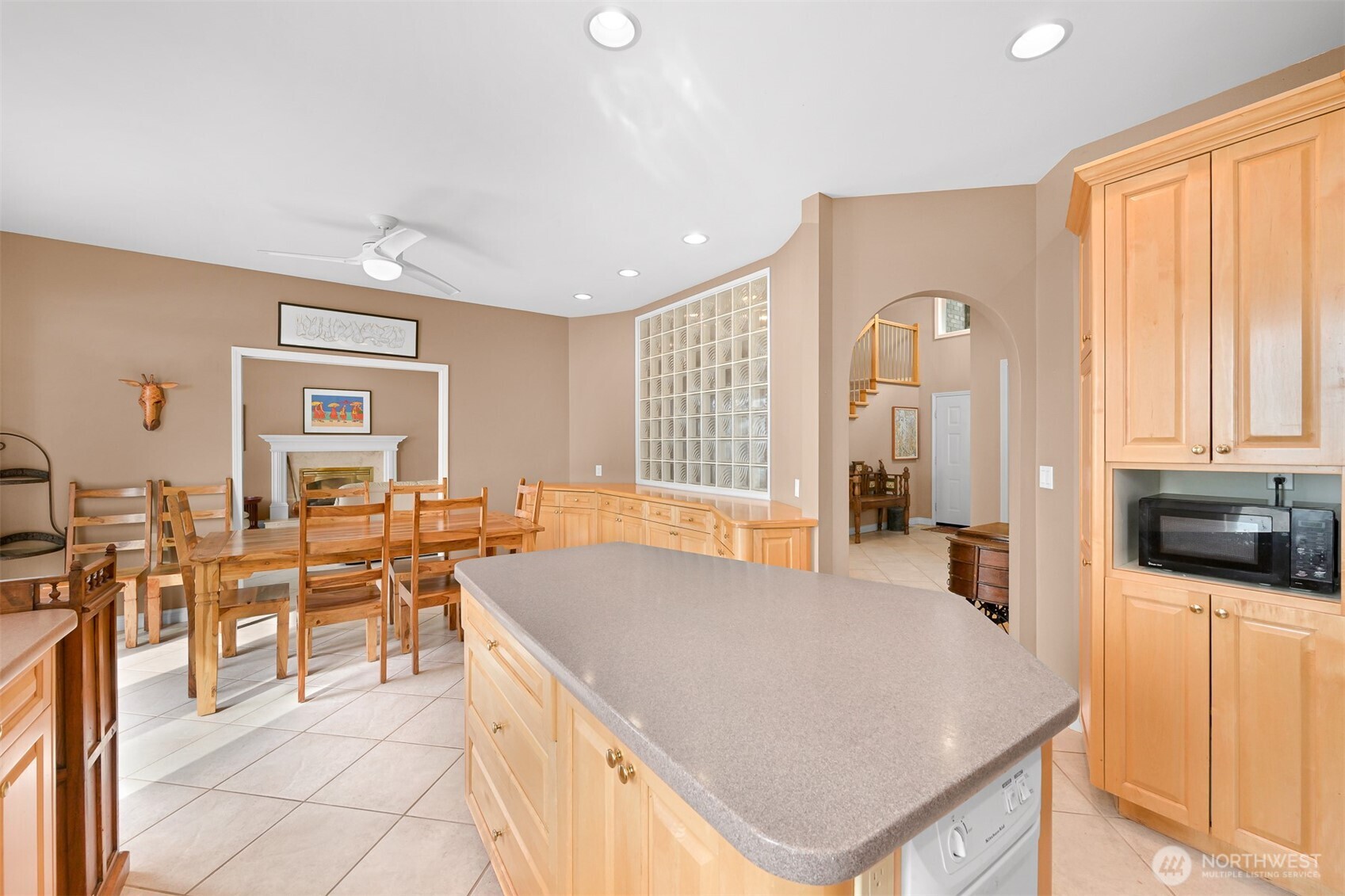 3145 Sunset Way , Bellingham, WA 98226-8644