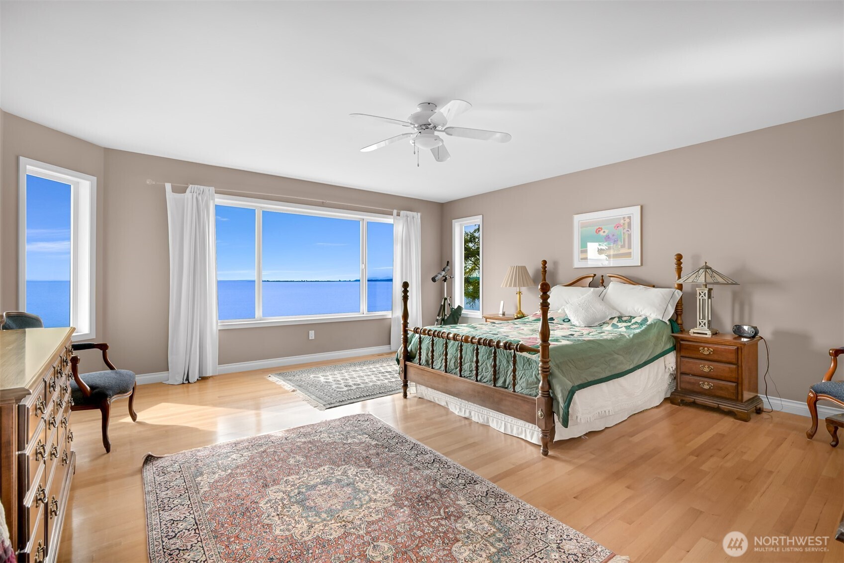 3145 Sunset Way , Bellingham, WA 98226-8644
