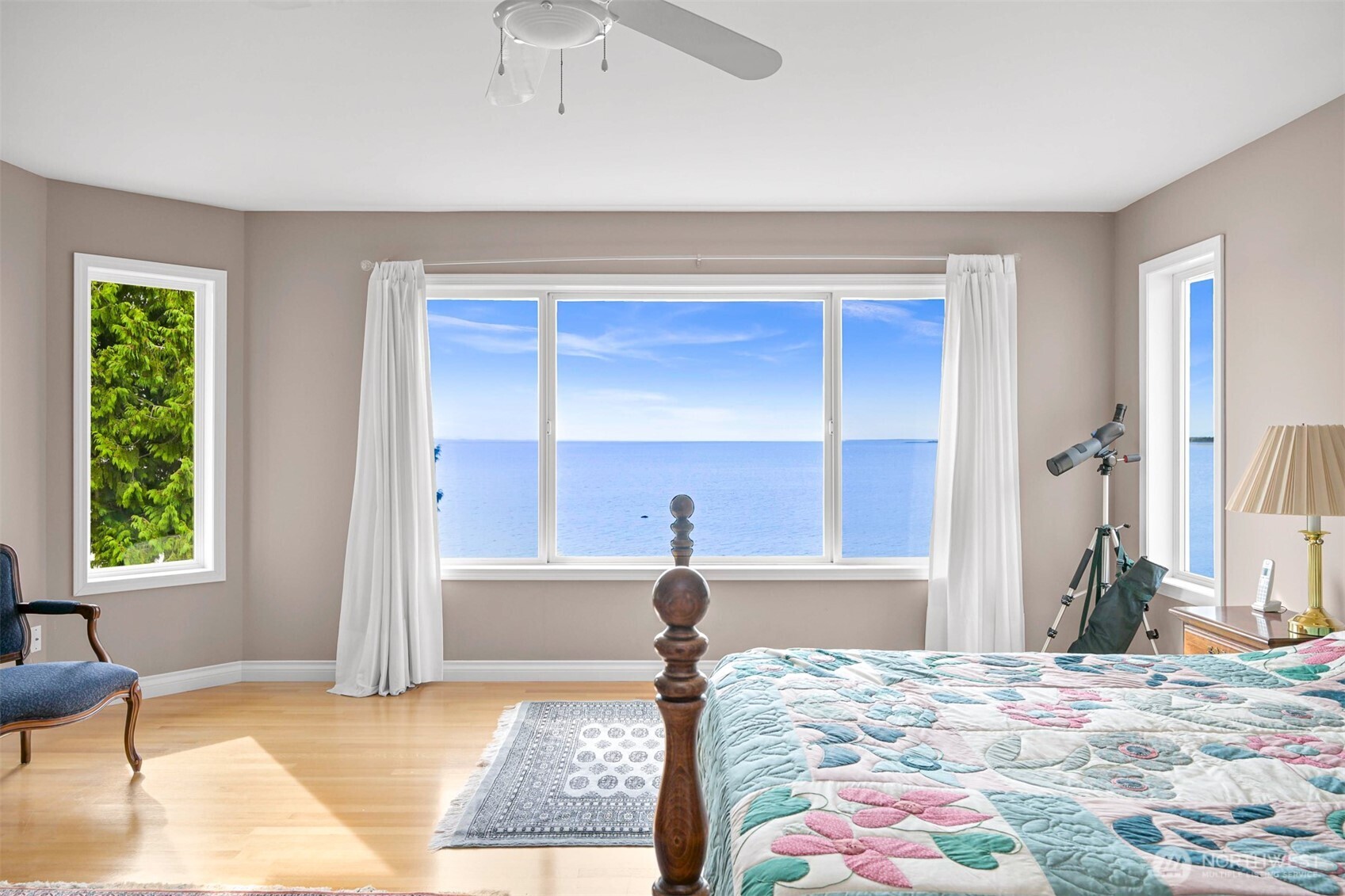 3145 Sunset Way , Bellingham, WA 98226-8644