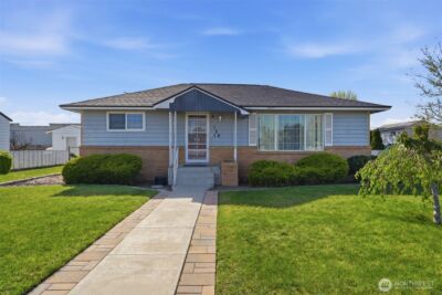 128 N Wehe Avenue , Pasco, WA 99301