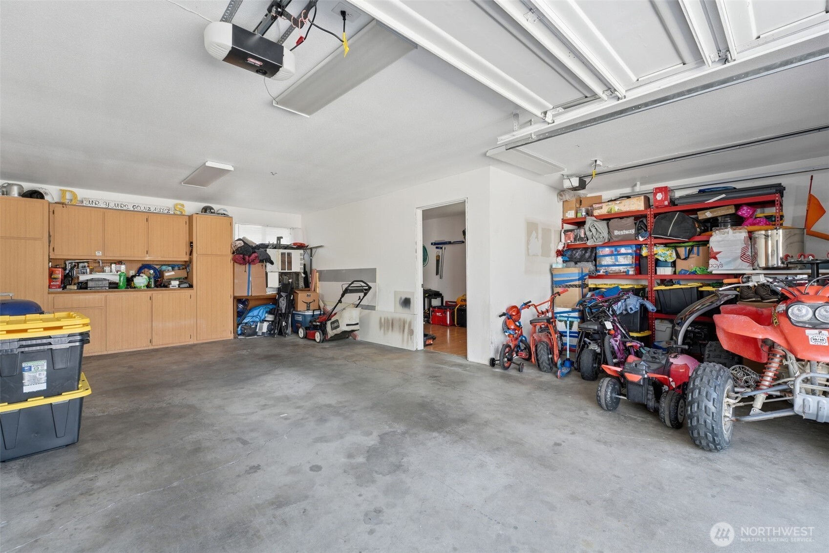 128 N Wehe Avenue , Pasco, WA 99301