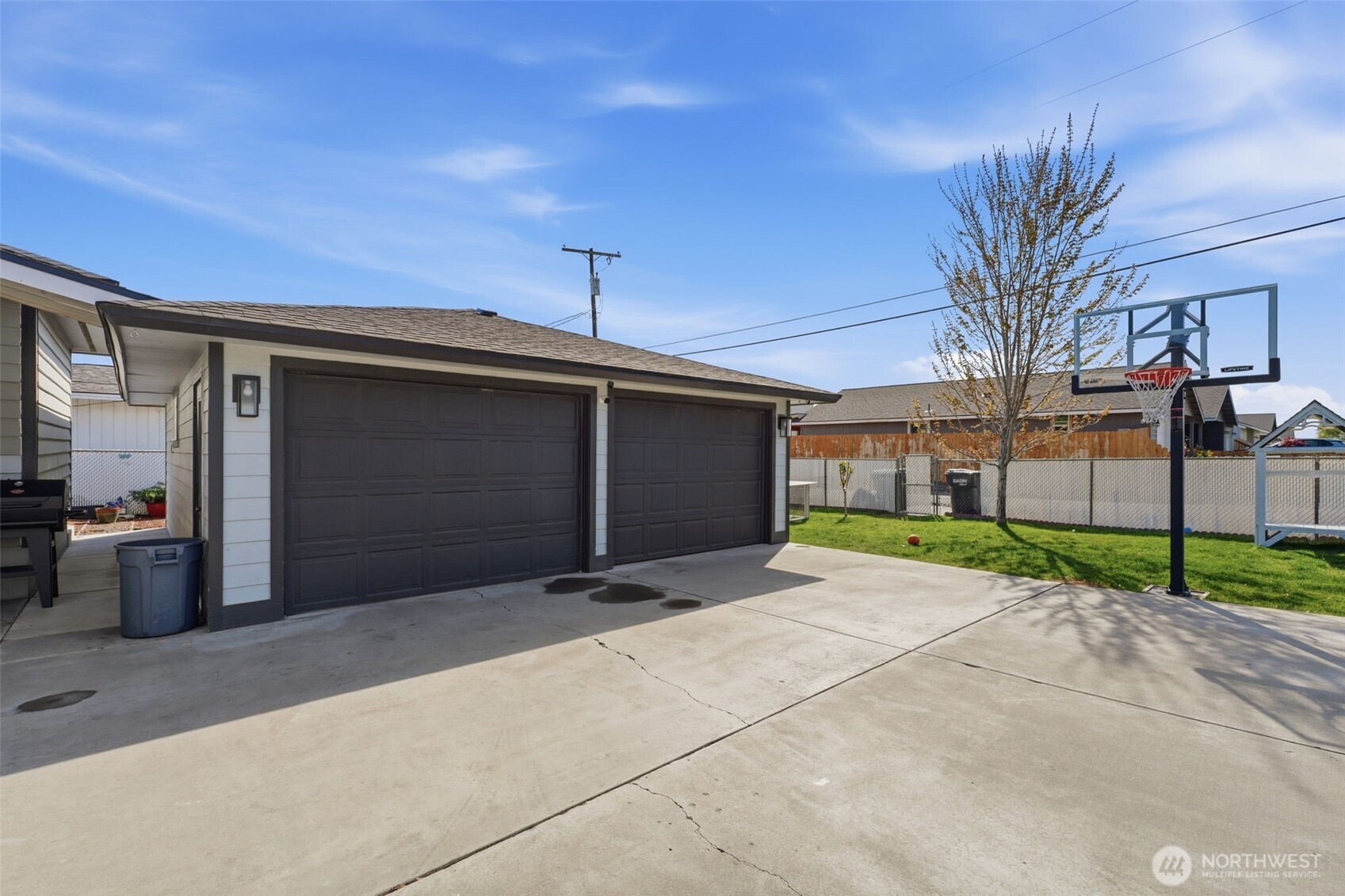 128 N Wehe Avenue , Pasco, WA 99301