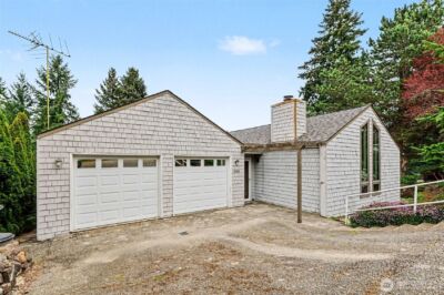 6186 NE 195th Court , Kenmore, WA 98028