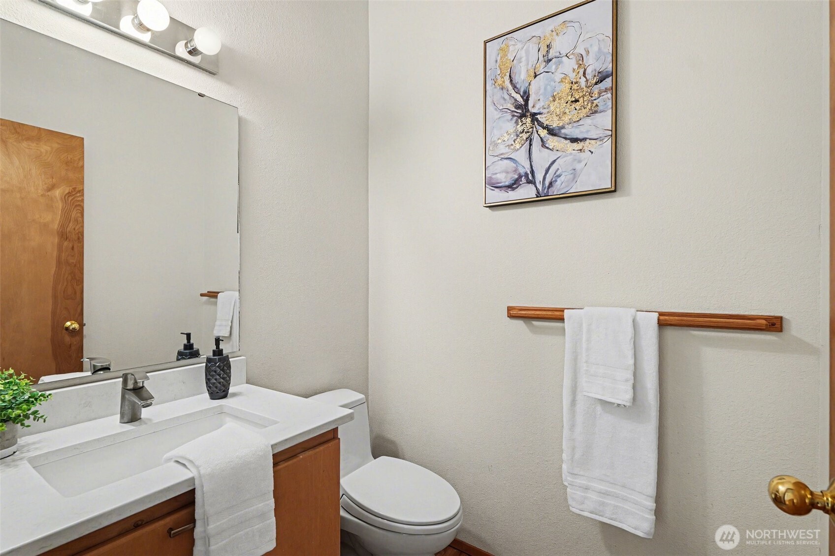 6186 NE 195th Court , Kenmore, WA 98028