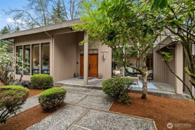 14316 NE 12th Place , Bellevue, WA 98007