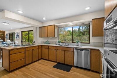 14316 NE 12th Place , Bellevue, WA 98007 - Photo 12