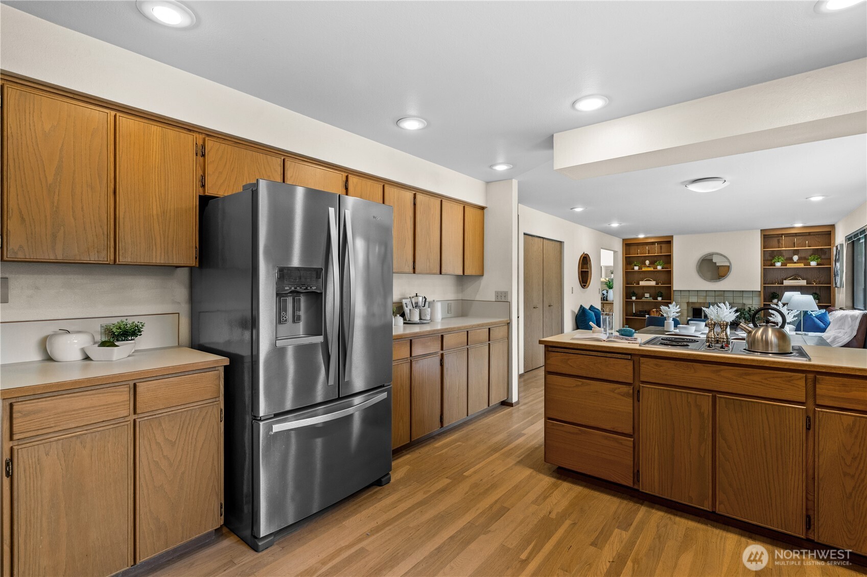 14316 NE 12th Place , Bellevue, WA 98007