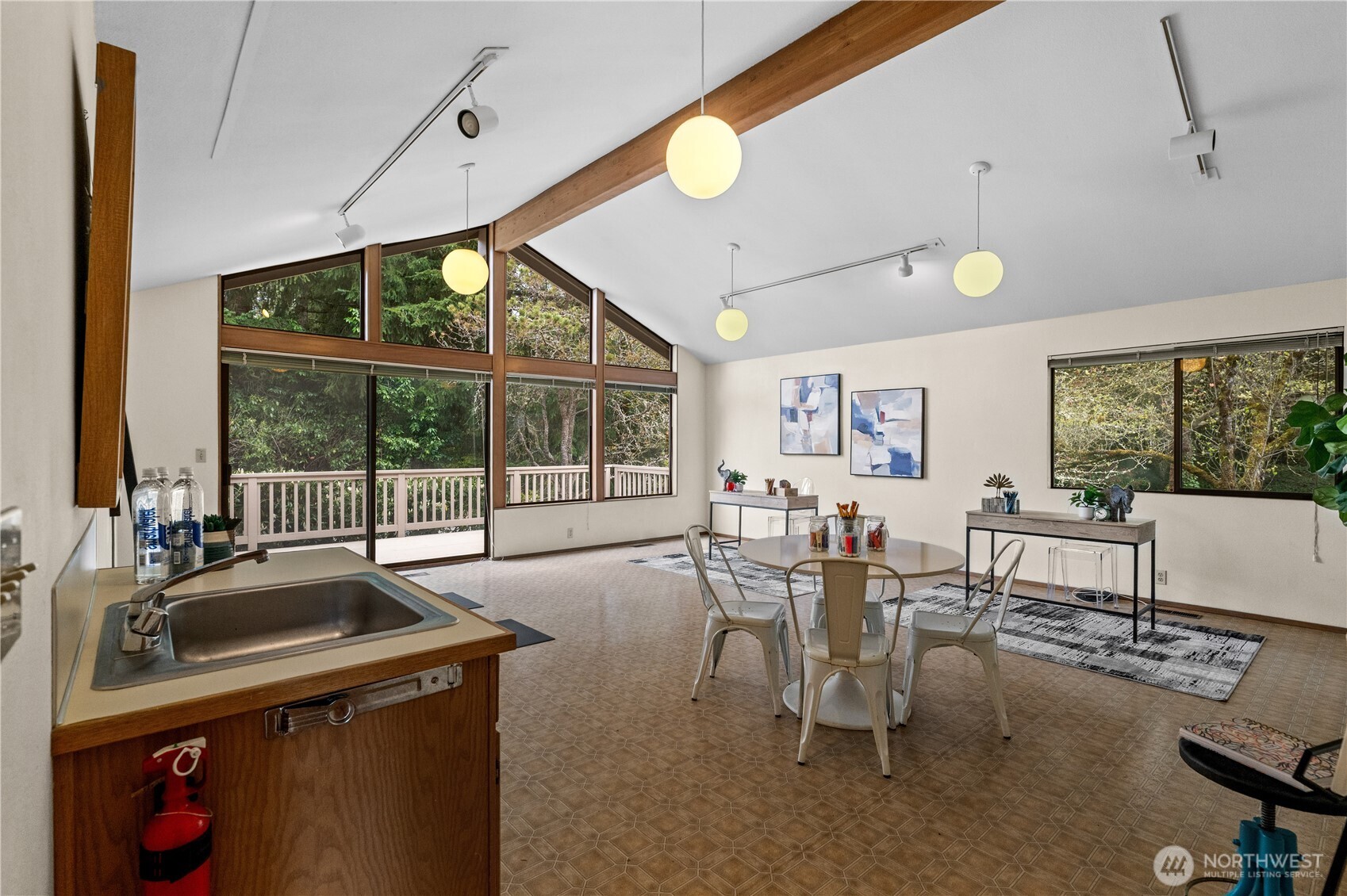 14316 NE 12th Place , Bellevue, WA 98007