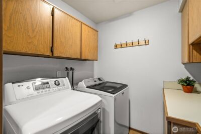 14316 NE 12th Place , Bellevue, WA 98007 - Photo 32