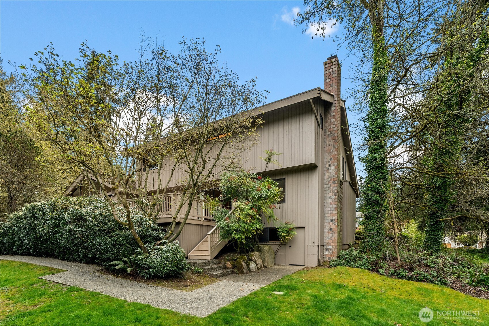14316 NE 12th Place , Bellevue, WA 98007