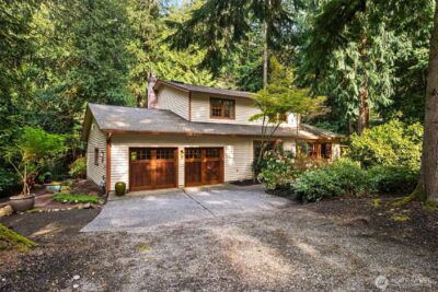 25300 SE Mirrormont Way , Issaquah, WA 98027-8334 - Photo 1