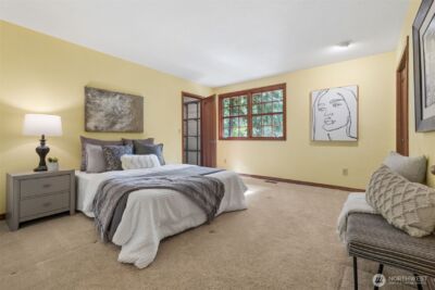 25300 SE Mirrormont Way , Issaquah, WA 98027-8334 - Photo 29