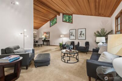 25300 SE Mirrormont Way , Issaquah, WA 98027-8334 - Photo 6