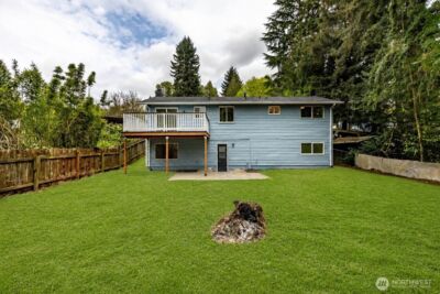 9439 11th Avenue SW, Seattle, WA 98106 - Photo 1