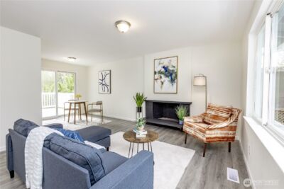 9439 11th Avenue SW, Seattle, WA 98106 - Photo 2