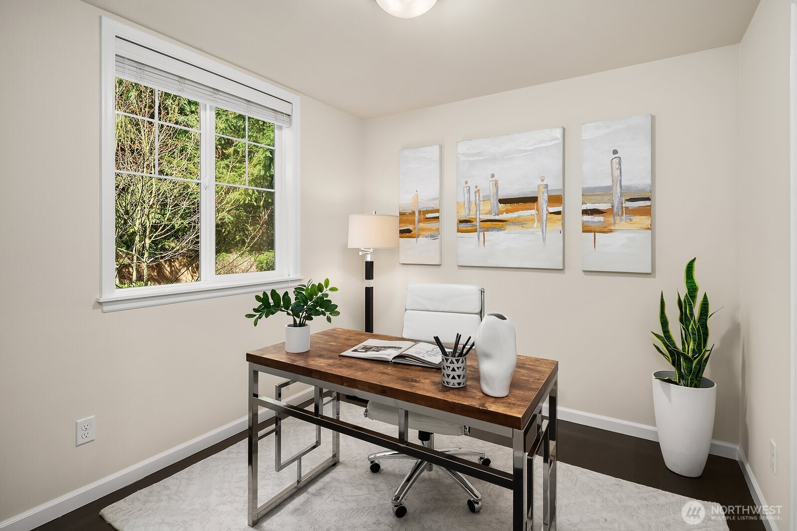 10508 SE 10th Court , Bellevue, WA 98004