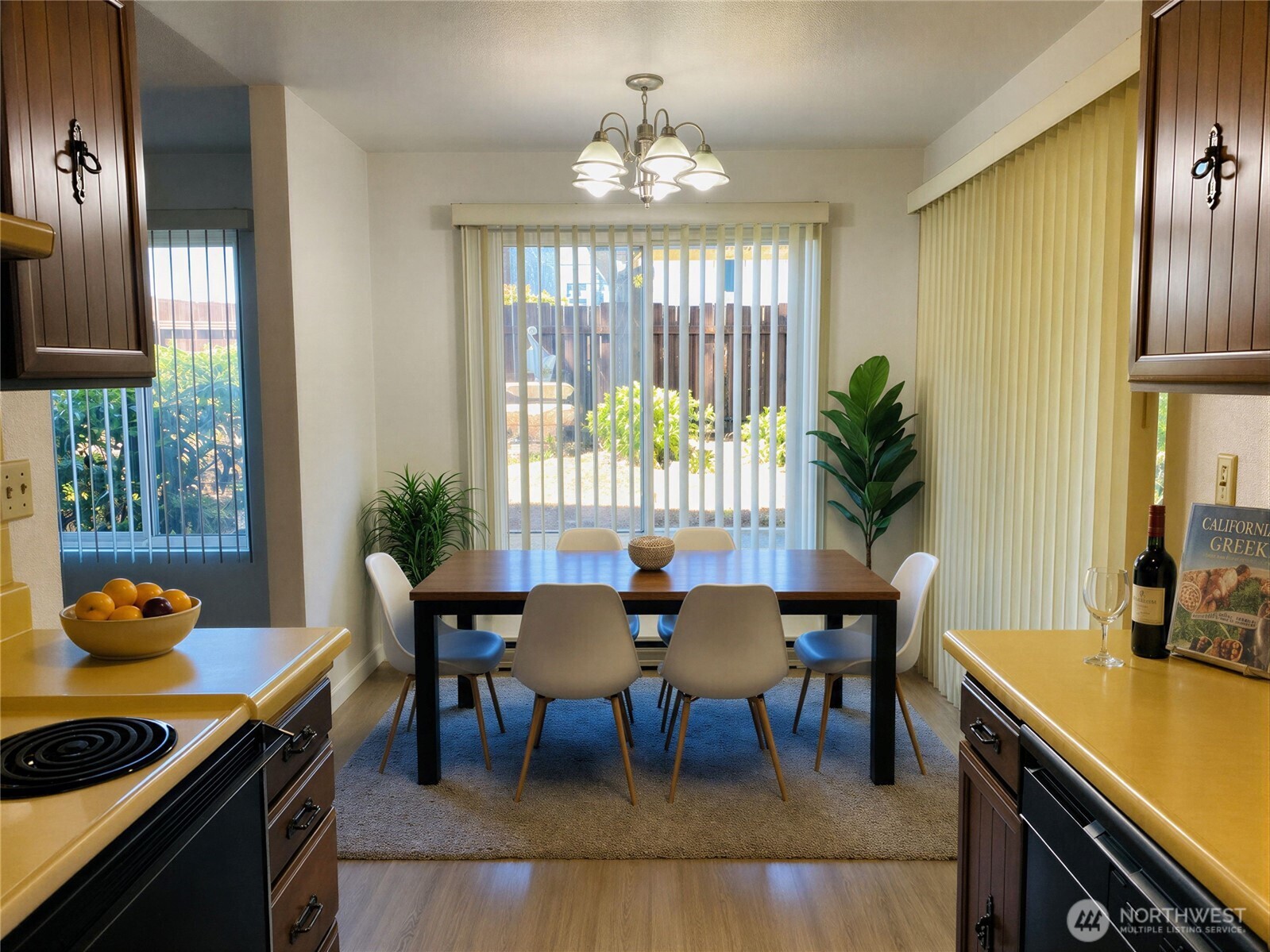 8848 Interlake Avenue N, Seattle, WA 98103