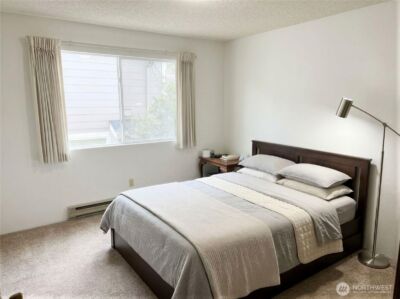 8848 Interlake Avenue N, Seattle, WA 98103 - Photo 26