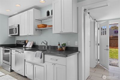 8643 Wabash Avenue S, Seattle, WA 98118 - Photo 19