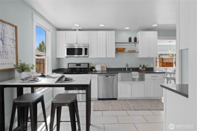 8643 Wabash Avenue S, Seattle, WA 98118 - Photo 3