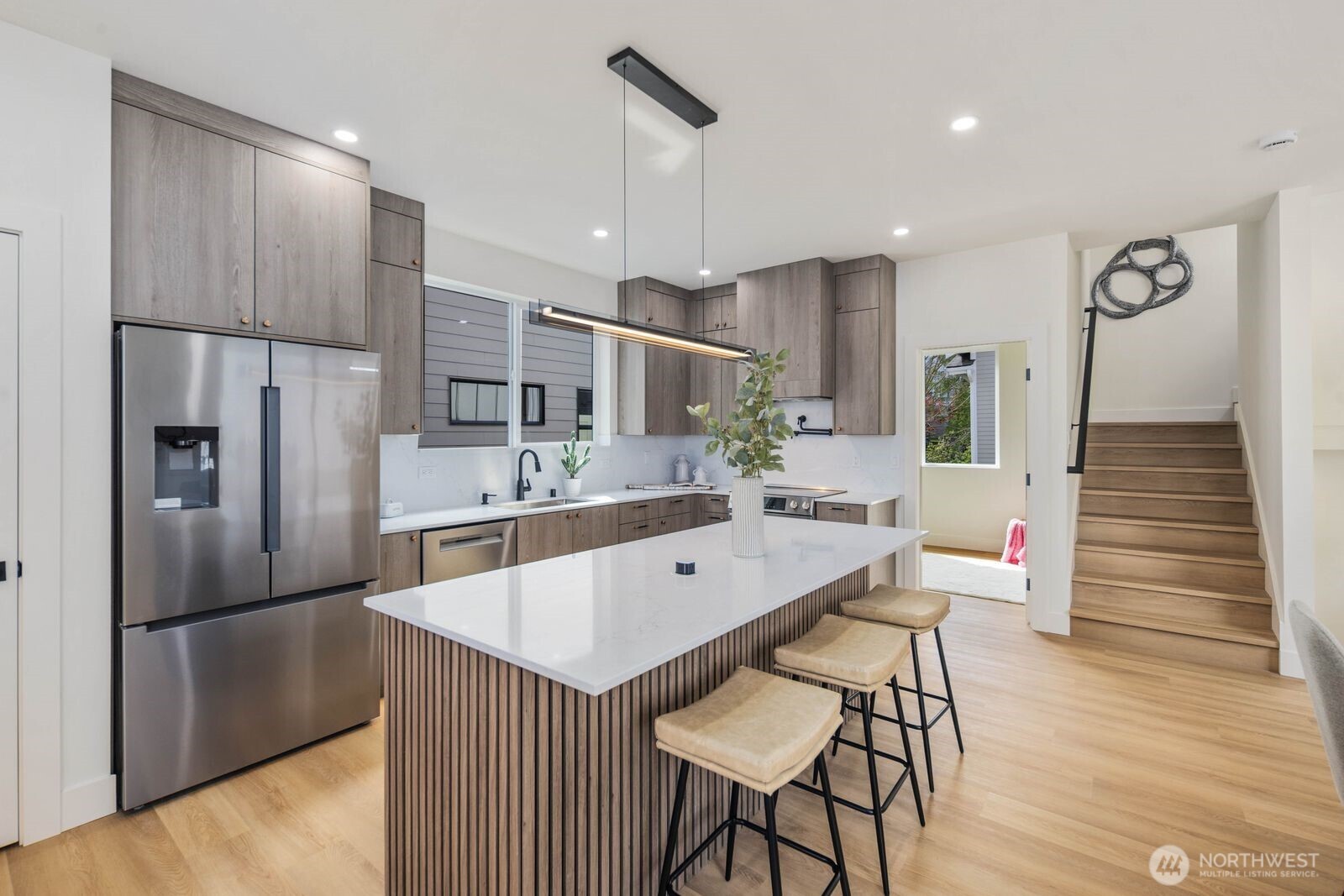931 N 87th Street , Seattle, WA 98103
