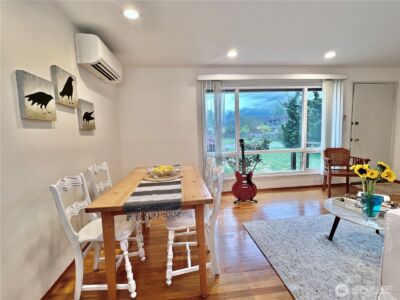 7919 45th Avenue S, Seattle, WA 98118-4427 - Photo 4