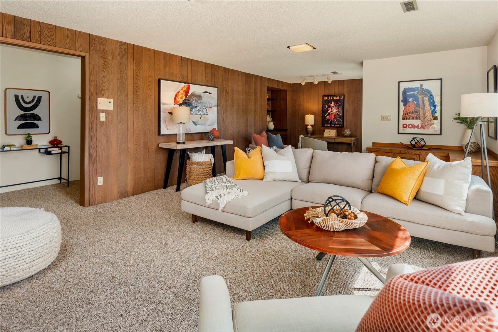 4241 SW Donovan Street , Seattle, WA 98136
