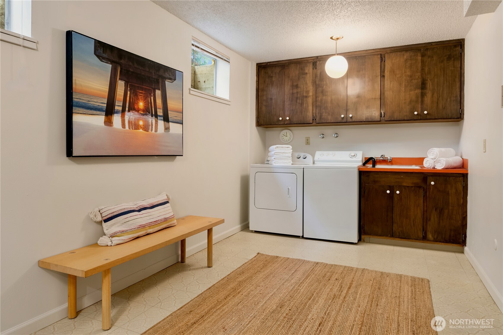 4241 SW Donovan Street , Seattle, WA 98136