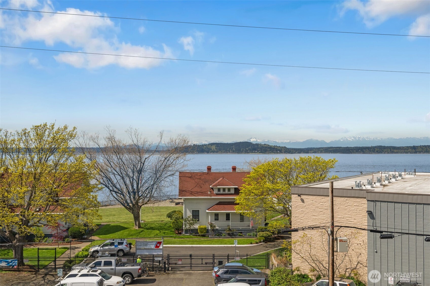 3142 Alki Avenue SW #303, Seattle, WA 98116