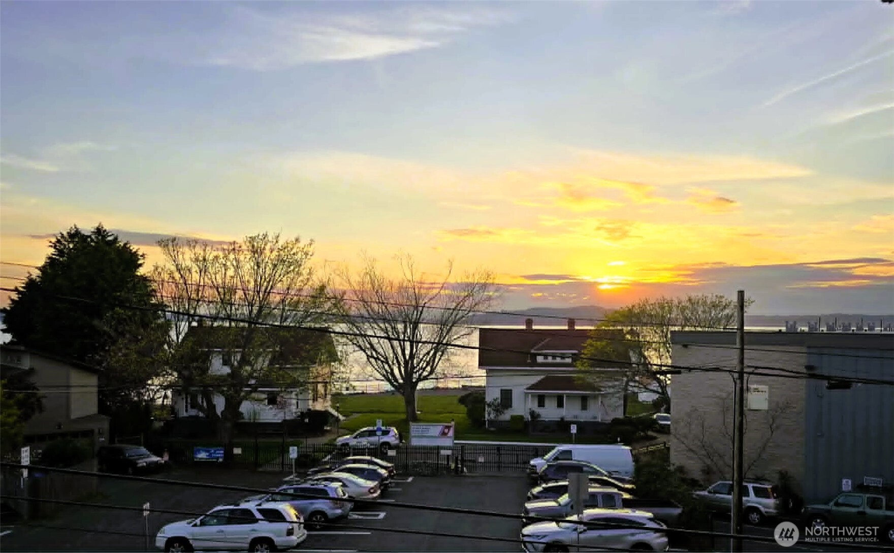 3142 Alki Avenue SW #303, Seattle, WA 98116