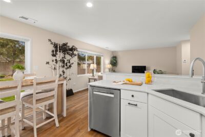 24022 SE 262nd Street , Maple Valley, WA 98038 - Photo 16