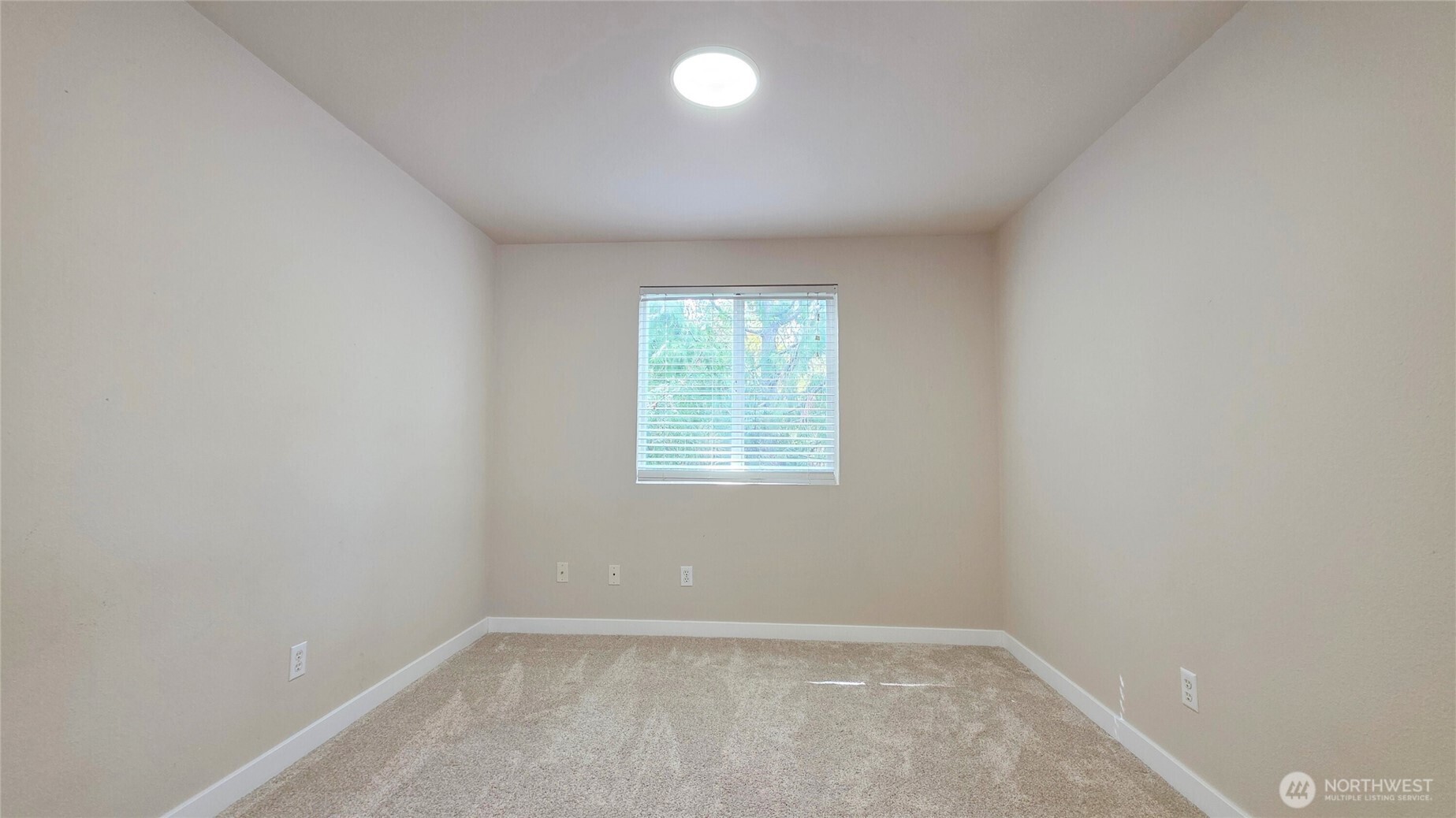 17933 73rd Avenue E, Puyallup, WA 98375