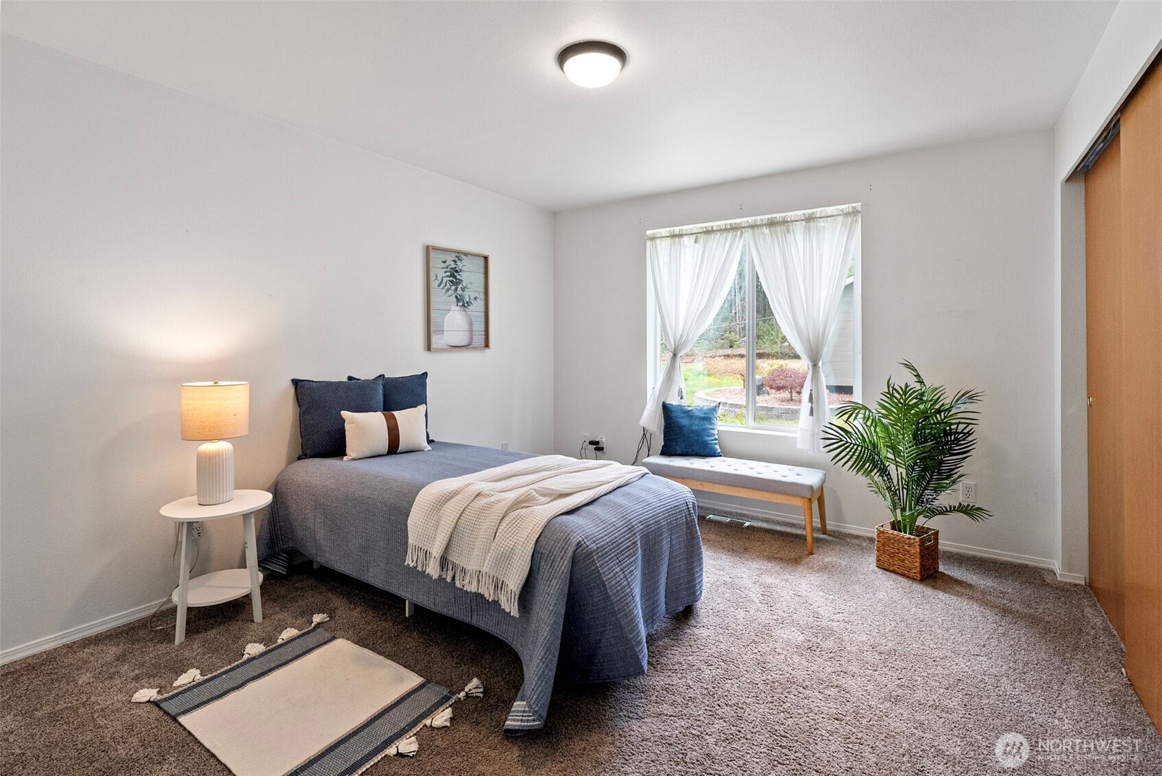 600 Toonerville Drive NE, Belfair, WA 98528