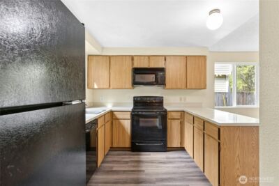 13832 133rd Place NE, Kirkland, WA 98034 - Photo 17