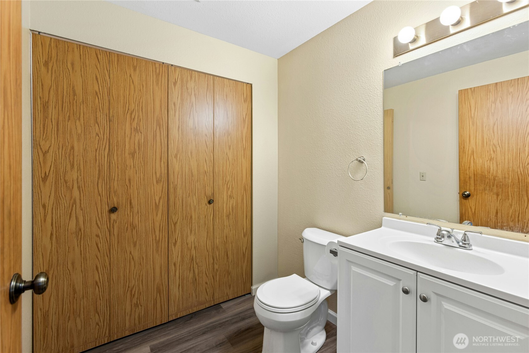 13832 133rd Place NE, Kirkland, WA 98034