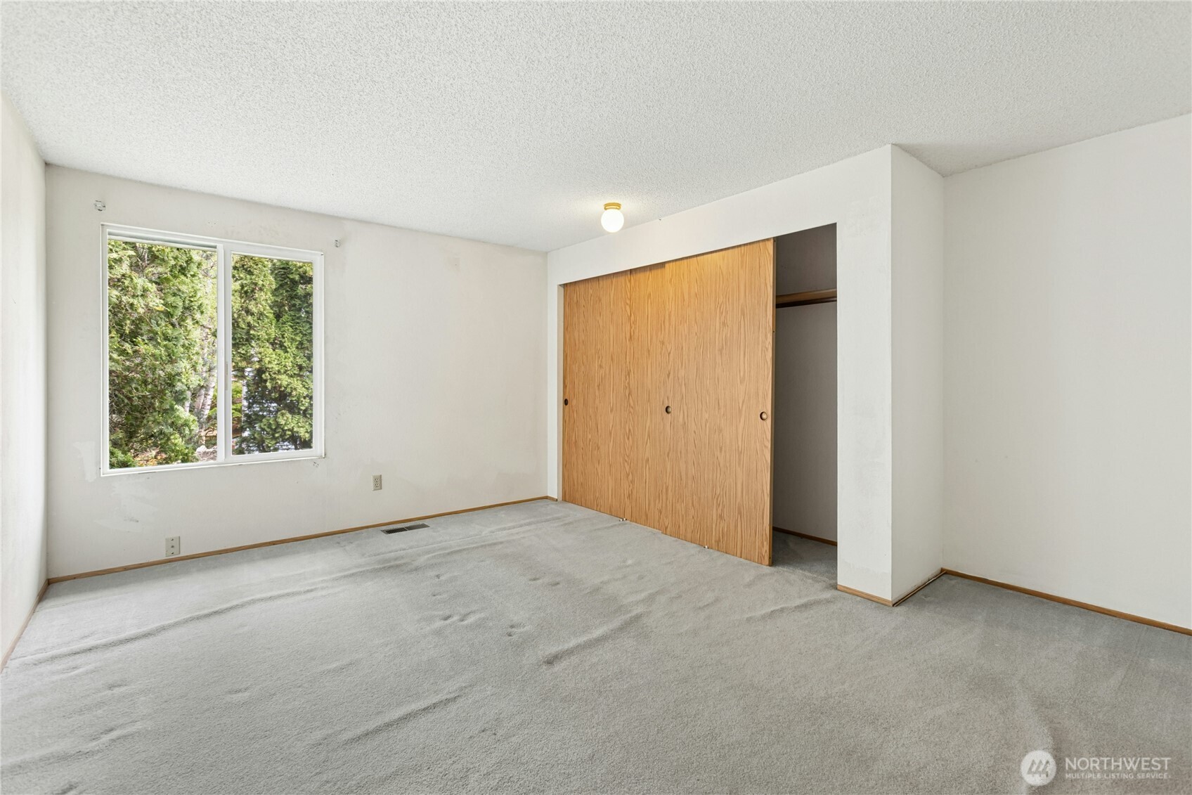 13832 133rd Place NE, Kirkland, WA 98034