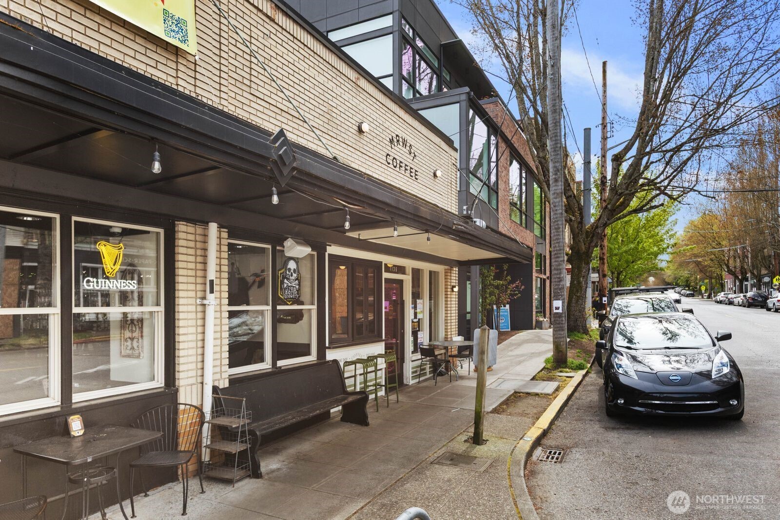 213 21st Avenue , Seattle, WA 98122