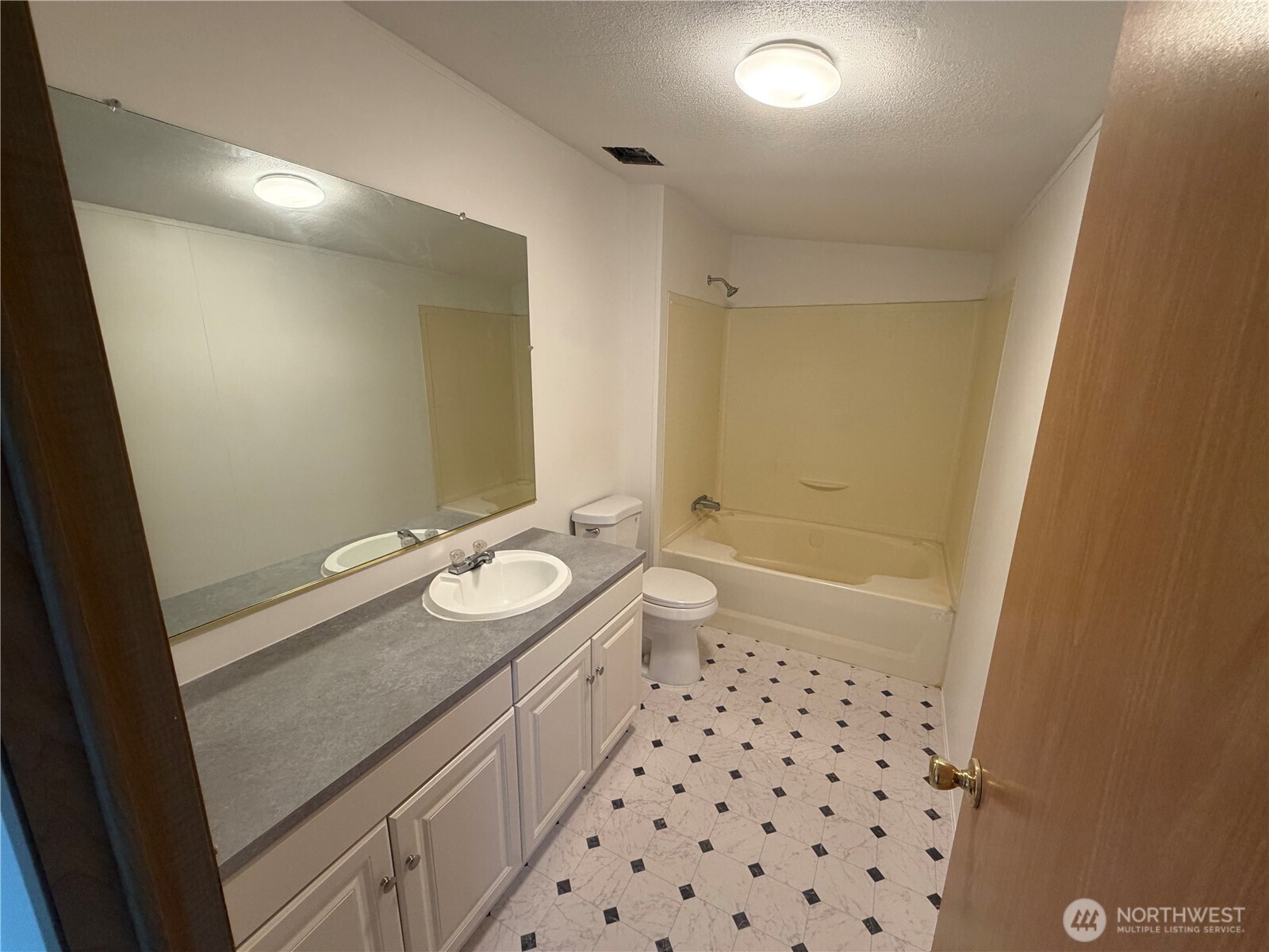 11901 55th Avenue NE #21, Marysville, WA 98271