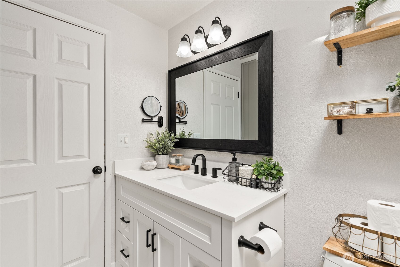 6615 Silver Springs Drive NW, Gig Harbor, WA 98335