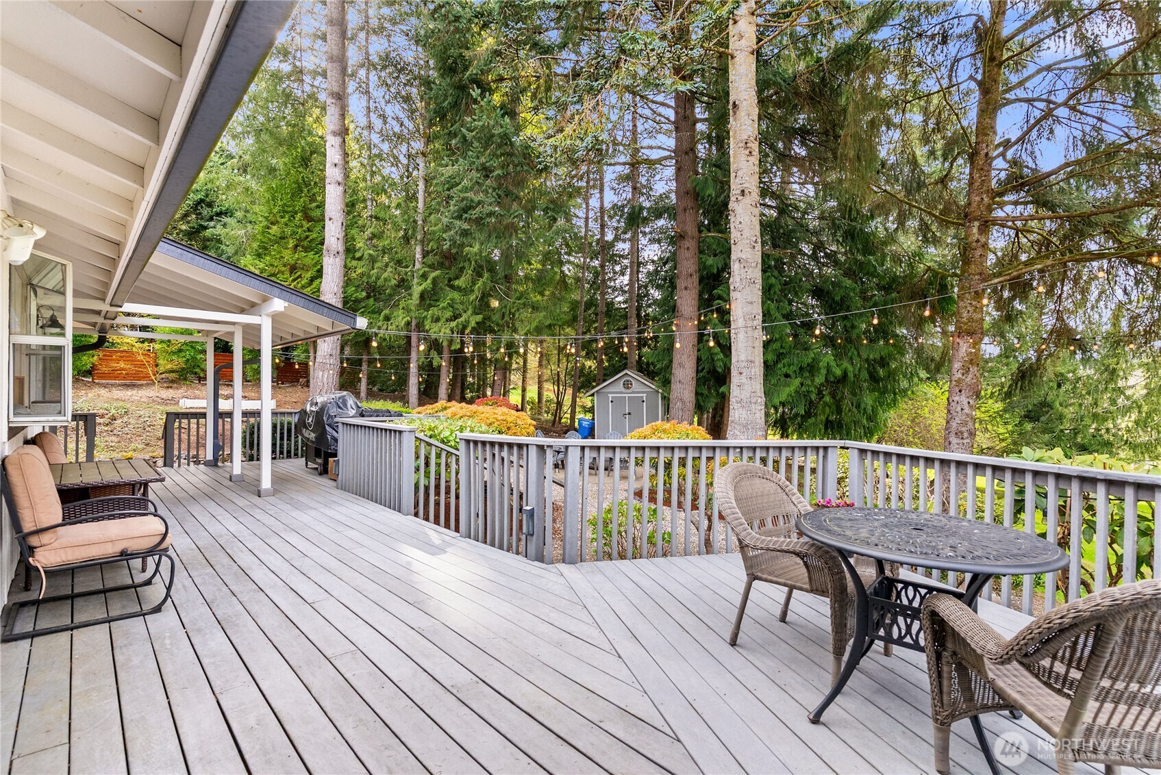 6615 Silver Springs Drive NW, Gig Harbor, WA 98335