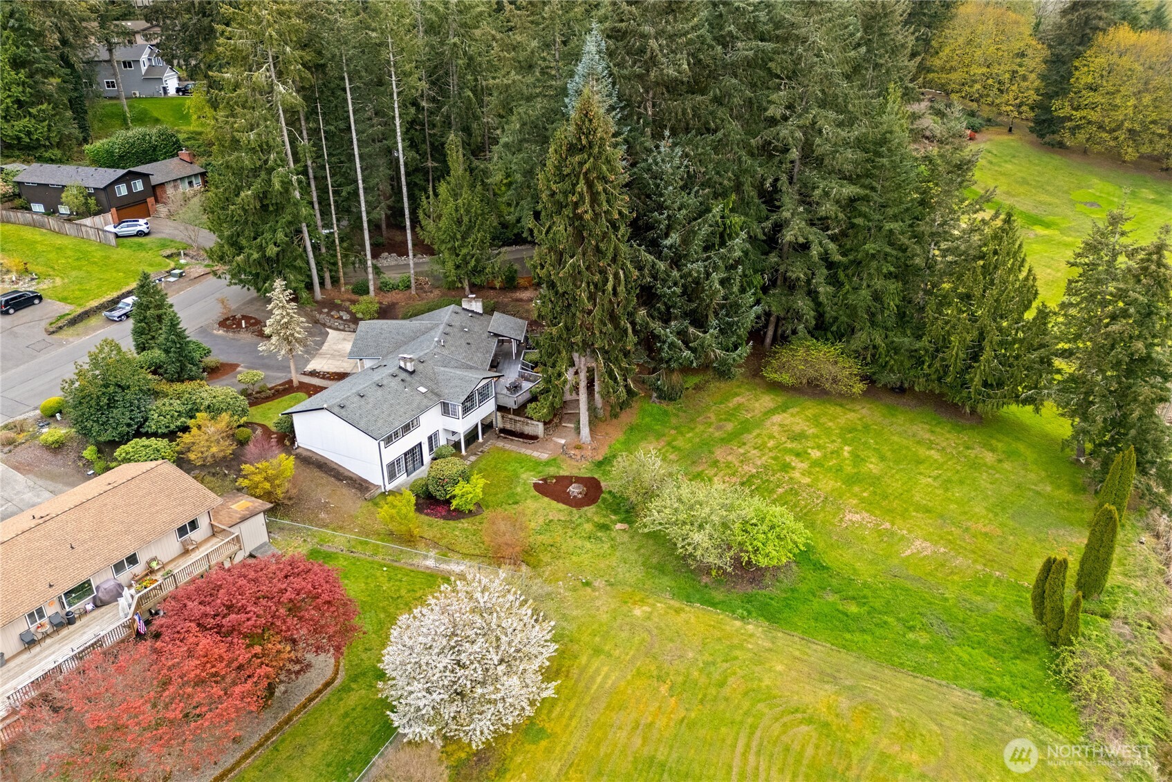 6615 Silver Springs Drive NW, Gig Harbor, WA 98335