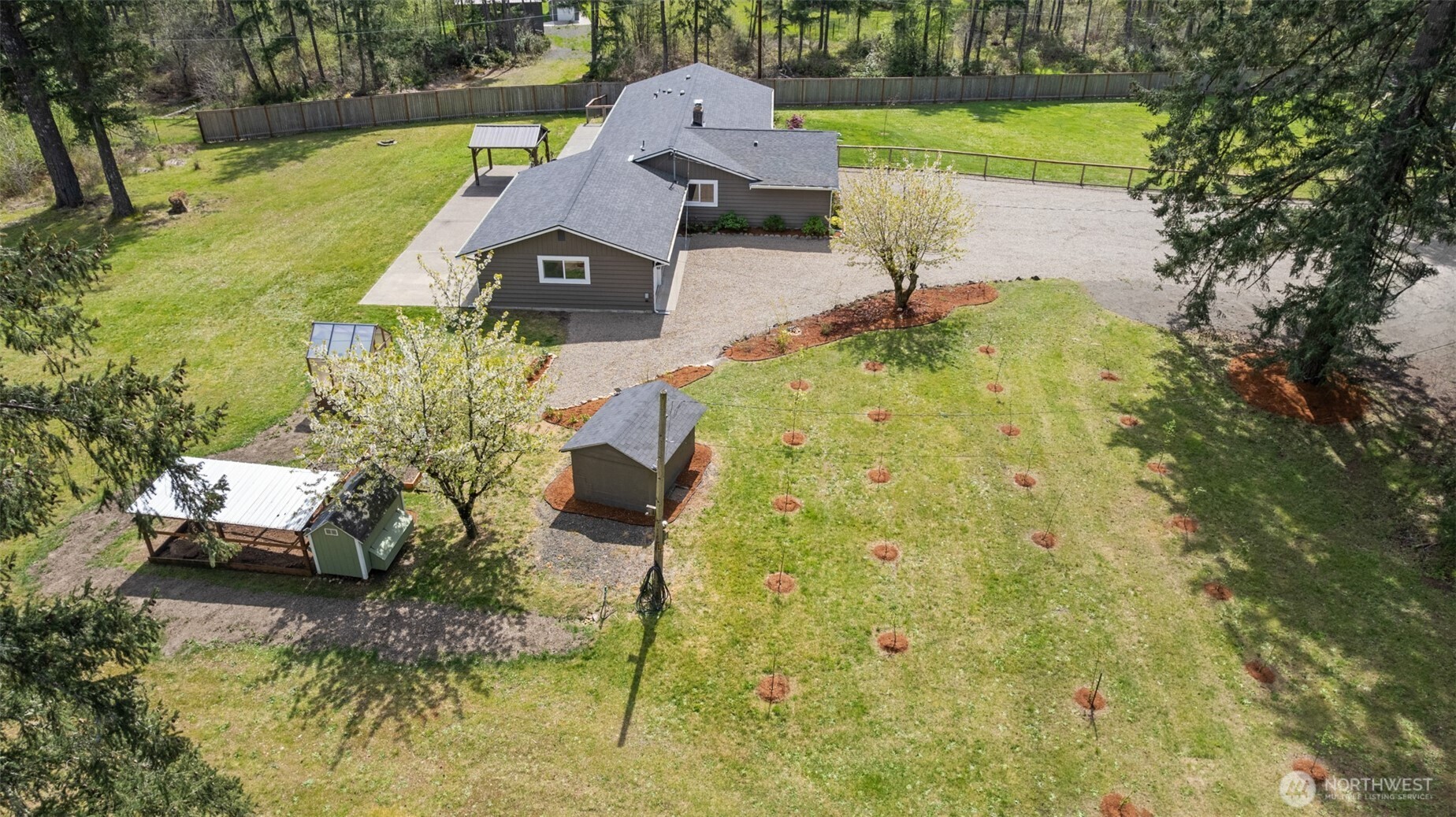 400 E North Mason School Road , Belfair, WA 98528