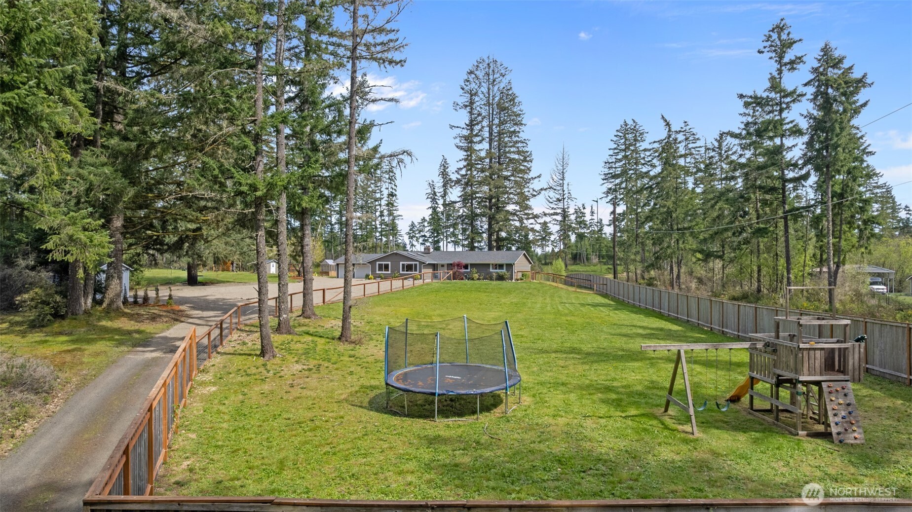 400 E North Mason School Road , Belfair, WA 98528