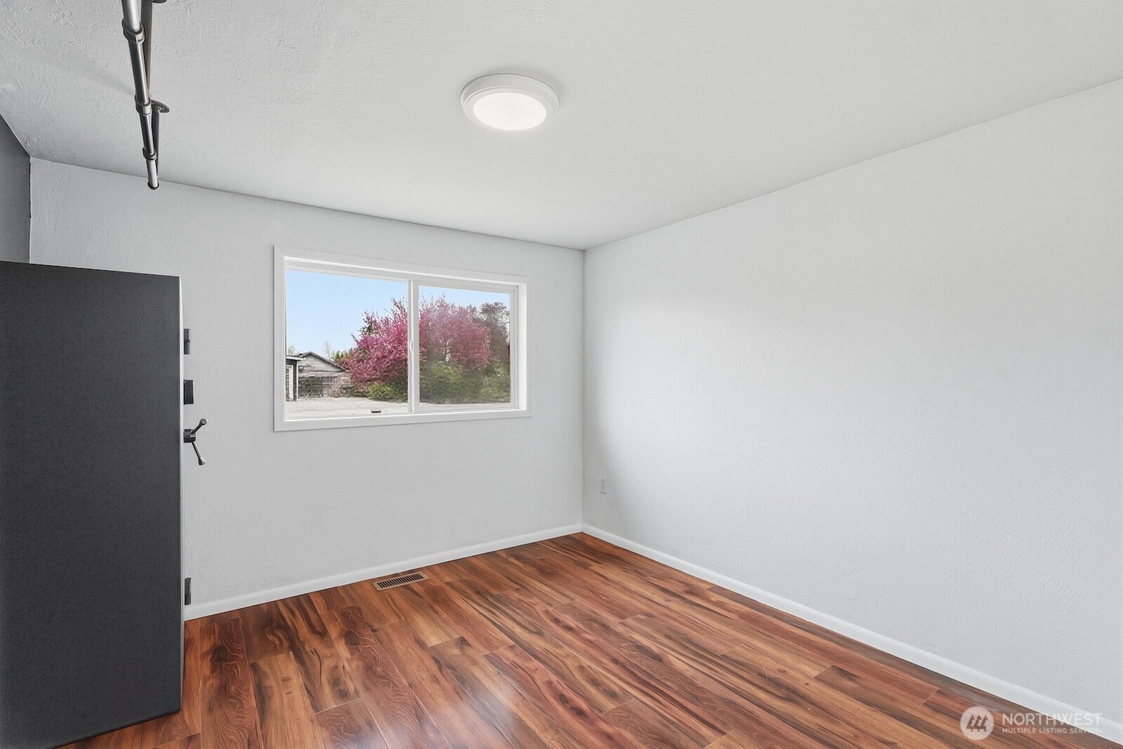 43002 268th Avenue SE, Enumclaw, WA 98022