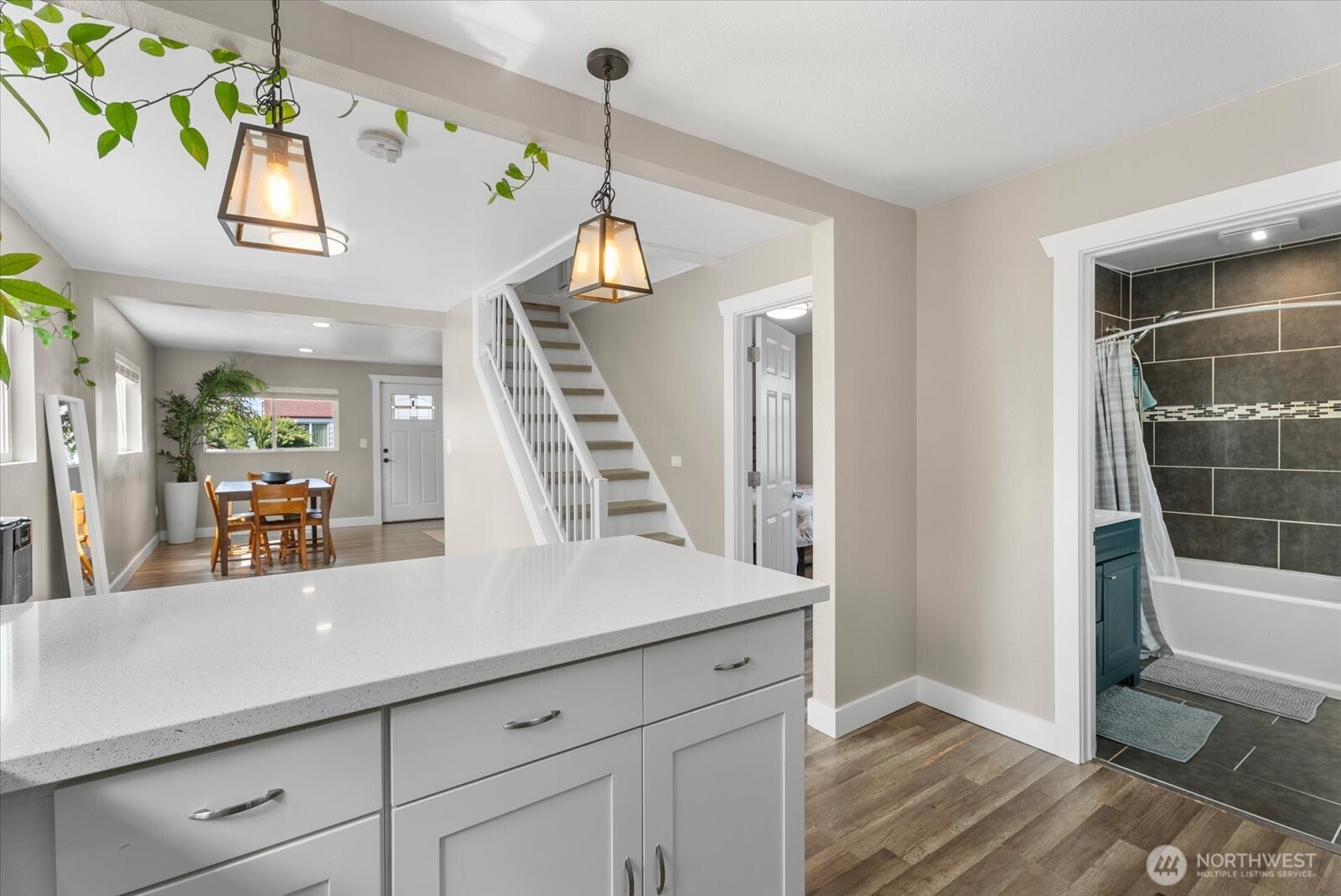 3571 E K Street , Tacoma, WA 98404