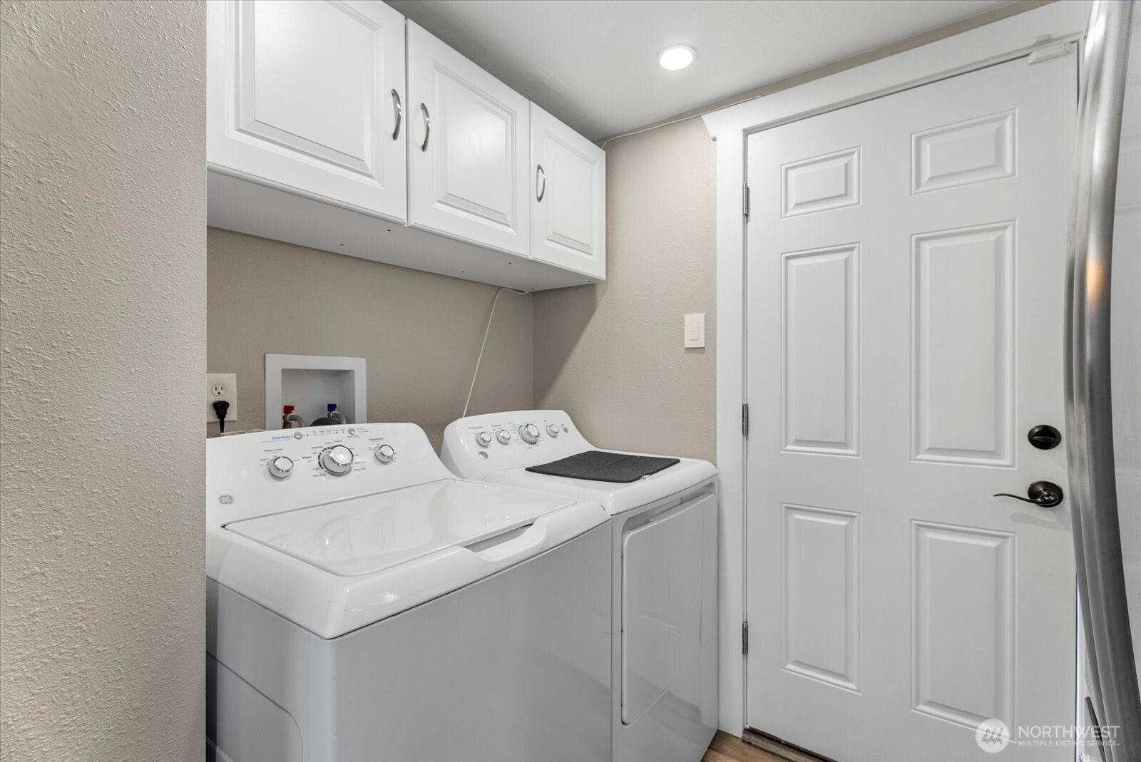 3571 E K Street , Tacoma, WA 98404
