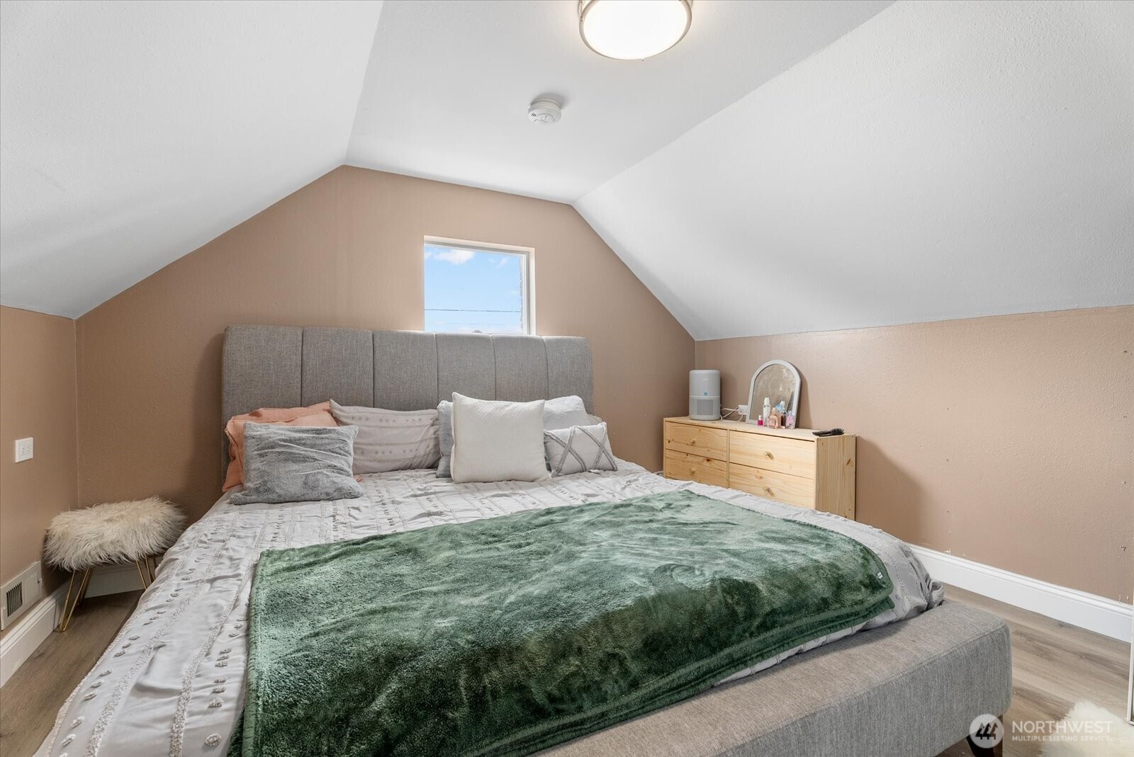 3571 E K Street , Tacoma, WA 98404