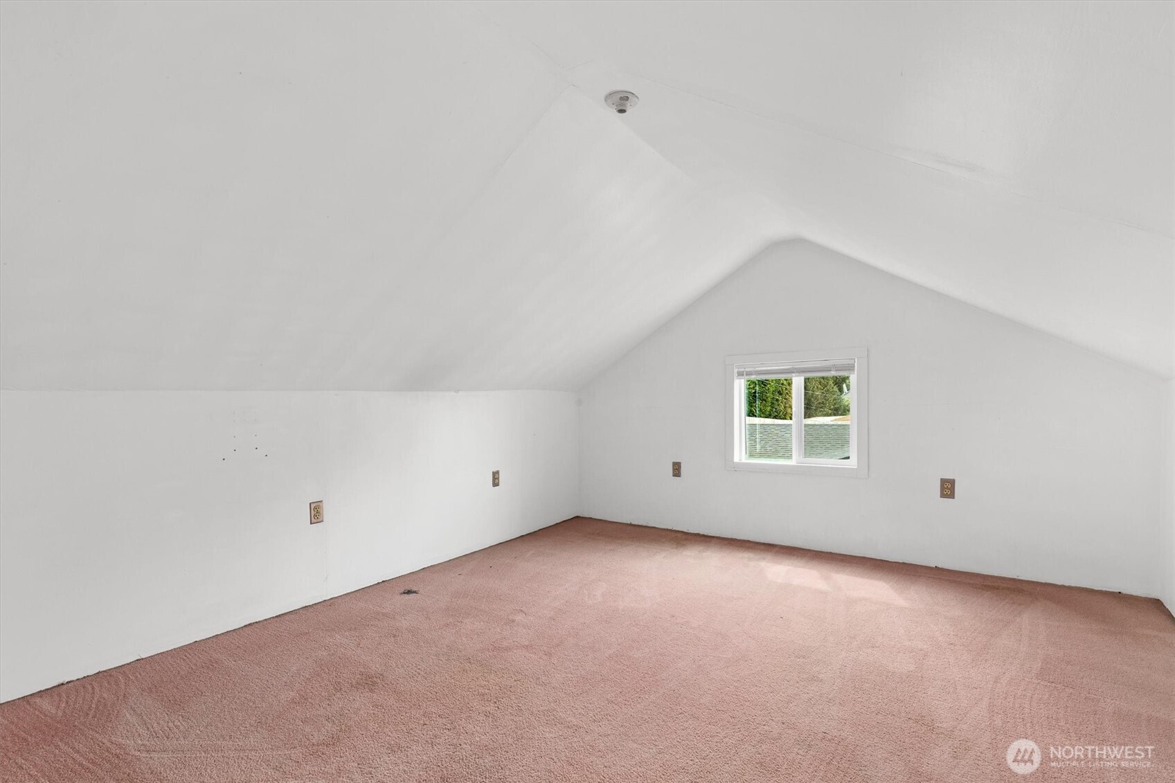 9055 Yakima Avenue , Tacoma, WA 98444