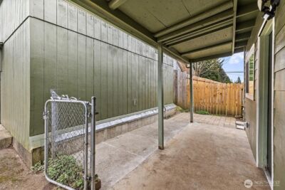 9055 Yakima Avenue , Tacoma, WA 98444 - Photo 32