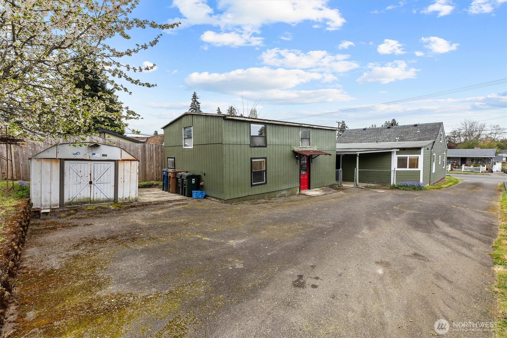 9055 Yakima Avenue , Tacoma, WA 98444
